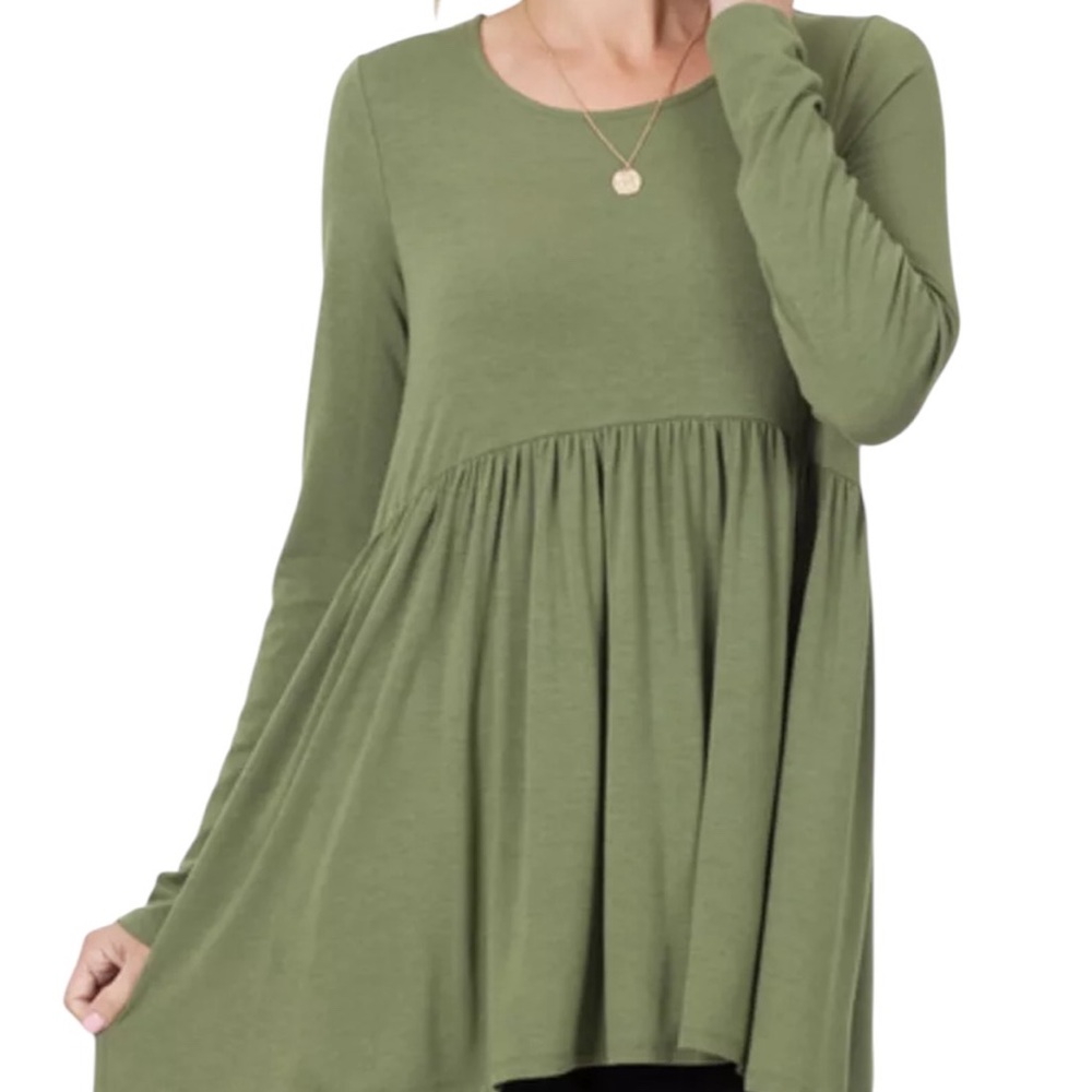 Zenana Outfitters Green Asymmetrical Long Sleeve Tunic
